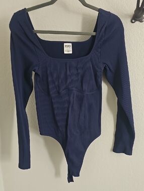 PINK Victoria's Secret Navy Ribbed Long-Sleeve Bodysuit